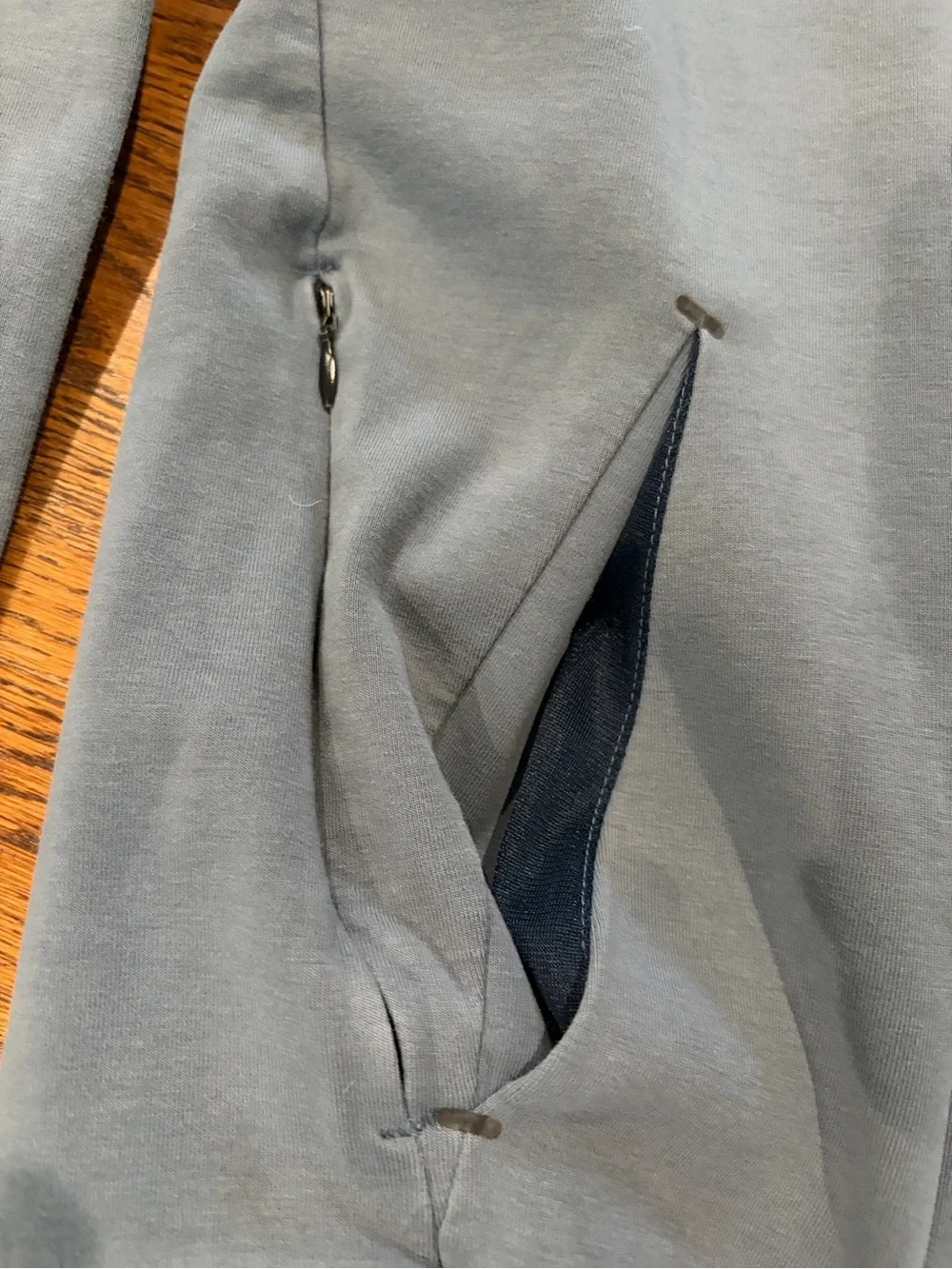 Men’s Lot Old Navy Chino Joggers Khaki/ Long Sleeve Active Full Zip Hoodie Small